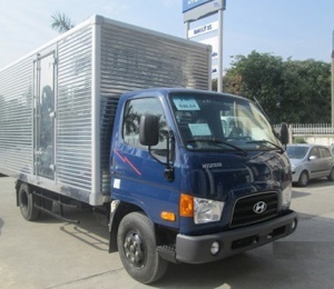 Hyundai tải HD72 thùng kín